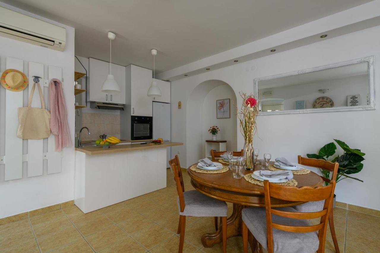 Apartman Aleksandra Пула Екстериор снимка